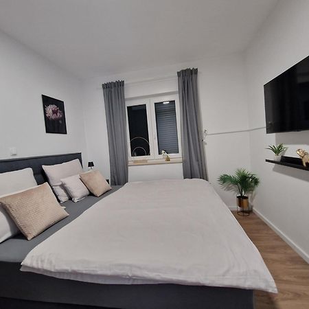 Deluxe Apartment Mila Nin Eksteriør bilde