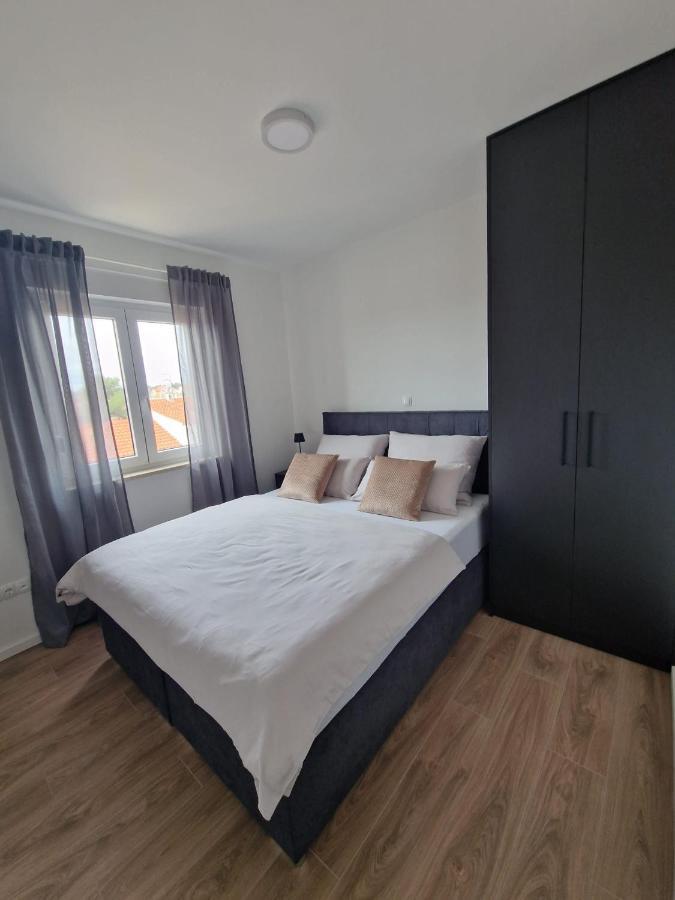Deluxe Apartment Mila Nin Eksteriør bilde